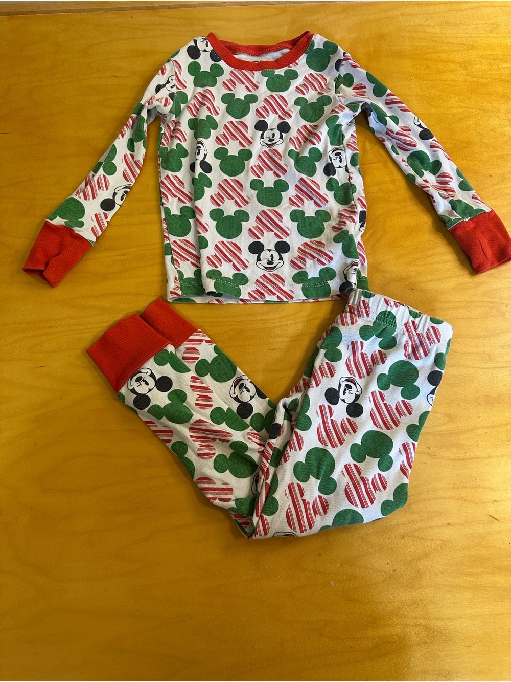 Toddler Disney Mickey Mouse Holiday Green & Red Pajama Set XS 4/5